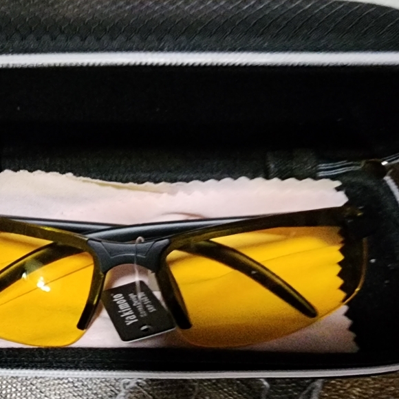 Yakimoto Unisex Yellow Sunglasses NWT. - Picture 3 of 12